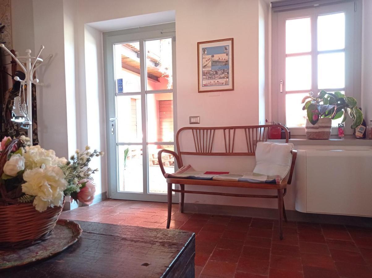 Bed and Breakfast Il Casale Di Giulia Di Aprilia Exterior foto