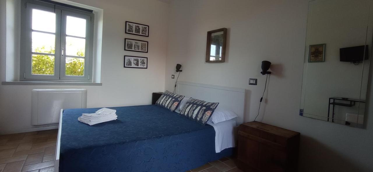 Bed and Breakfast Il Casale Di Giulia Di Aprilia Habitación foto
