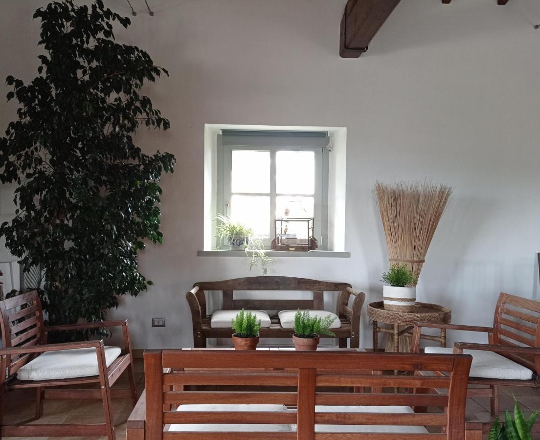 Bed and Breakfast Il Casale Di Giulia Di Aprilia Exterior foto