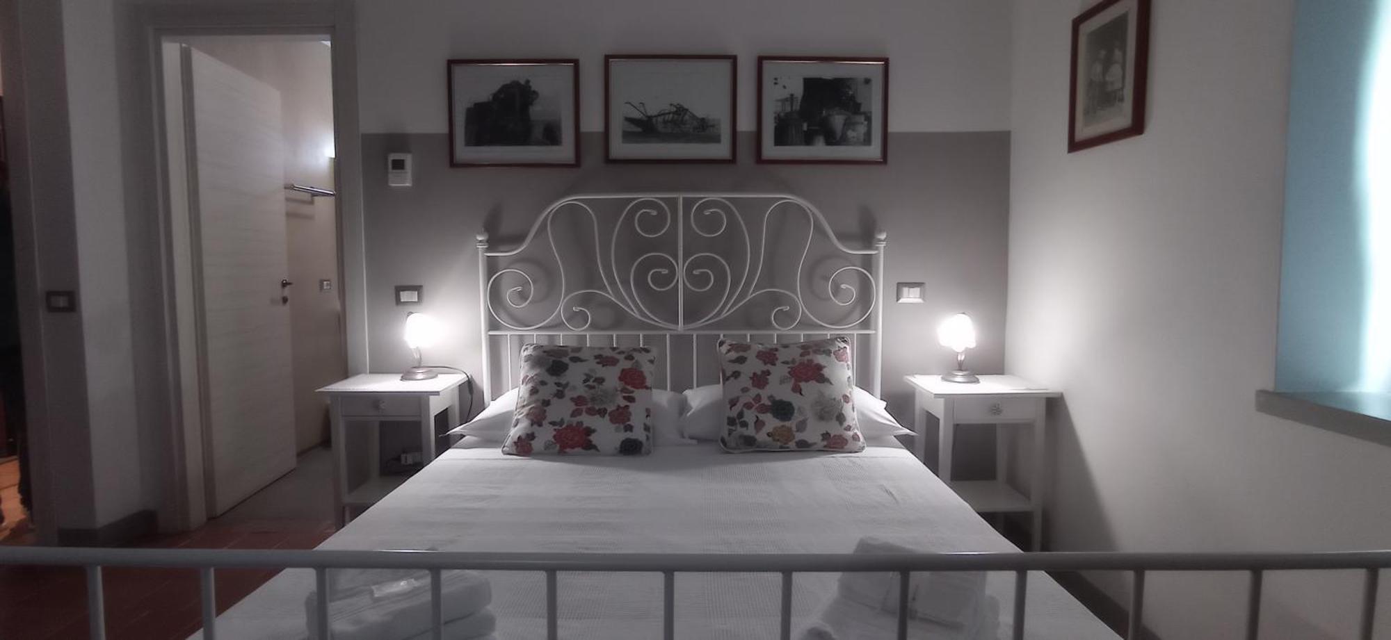 Bed and Breakfast Il Casale Di Giulia Di Aprilia Habitación foto